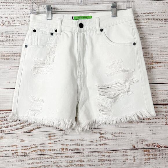 NEW Sandrine Rose Free People White Cut Off Denim Shorts, NWT, Size 24 MSRP $128 - Picture 4 of 11